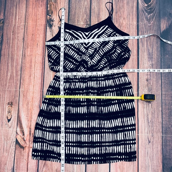 SOLD EUC Express Striped Mini Dress S - Picture 8 of 8